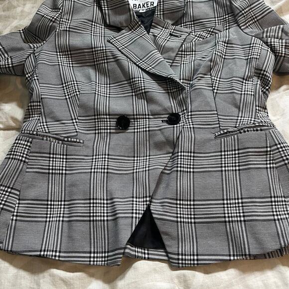 Walter baker black white plaid cut out front blazer jacket size medium - Picture 4 of 9